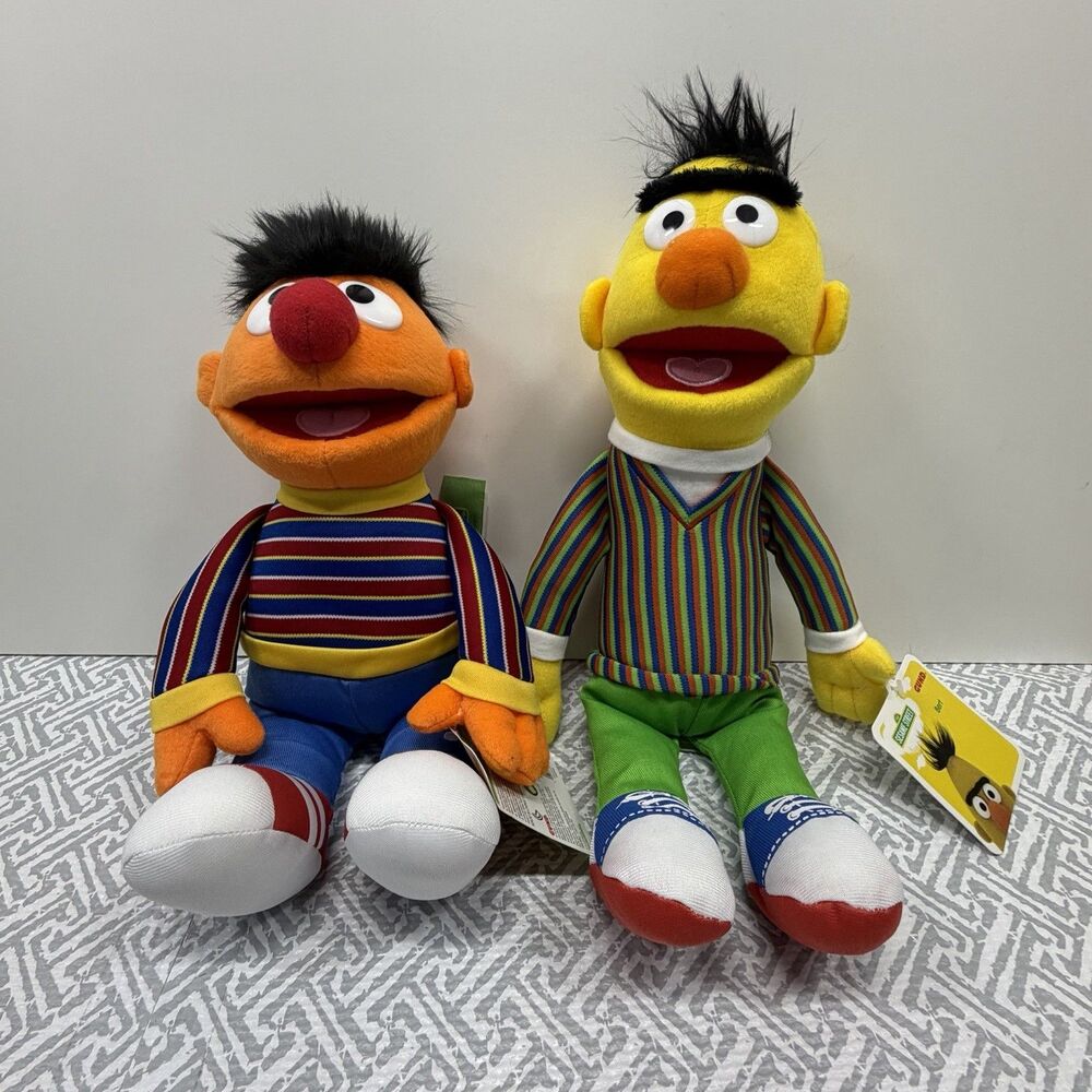 Official SESAME STREET Bert And Ernie Plush Dolls Set Stuffy Friends GUND Toys